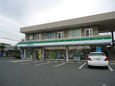 【周辺】 | アヴニール | ファミリーマート太田新島町店まで580ｍ