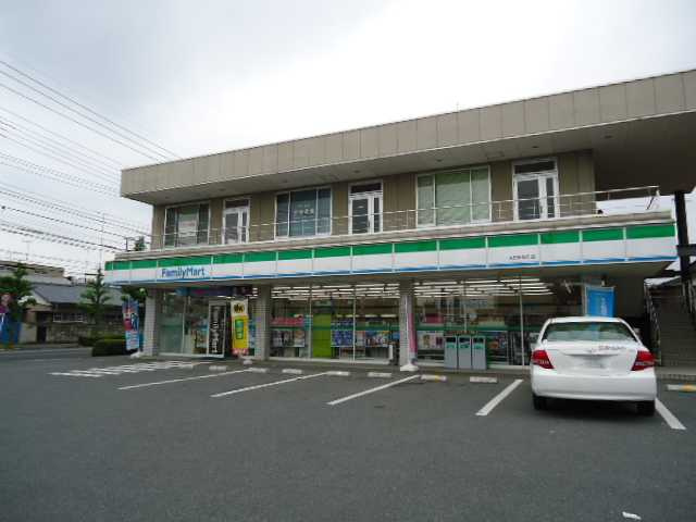 【周辺】 | アヴニール | ファミリーマート太田新島町店まで580ｍ