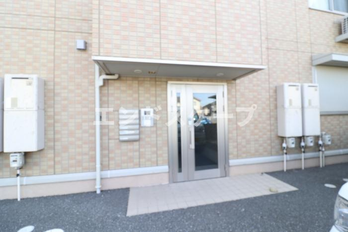 フェアリーテイルのエントランス|高崎、前橋のお部屋探しはエンドスケープまで！お客様の理想お聞かせ下さい♪
