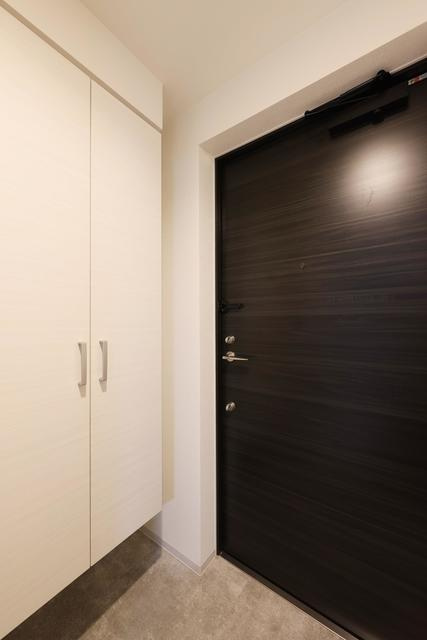 パークアクシス名古屋山王一丁目の玄関|※写真は同タイプ住戸です。