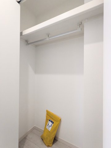 セレヌコート新江古田の収納
