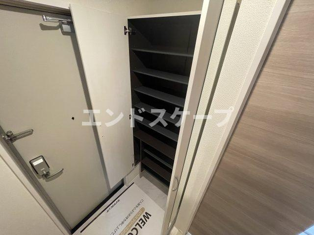 ノアエストの玄関|高崎、前橋エリアのお部屋探しはエンドスケープまで！お客様の理想お聞かせ下さい♪