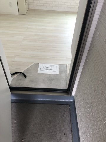 プルミエール　ソル立川の玄関