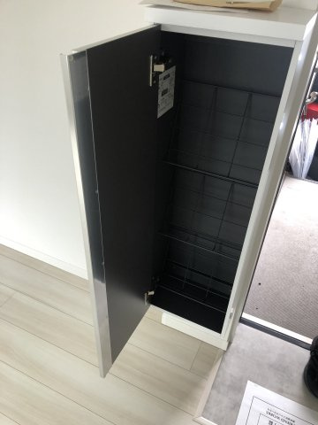 プルミエール　ソル立川の玄関|玄関収納　シューズボックス