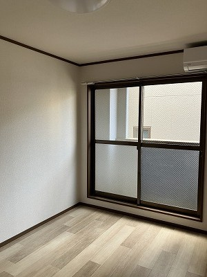 シャトー明治の内装