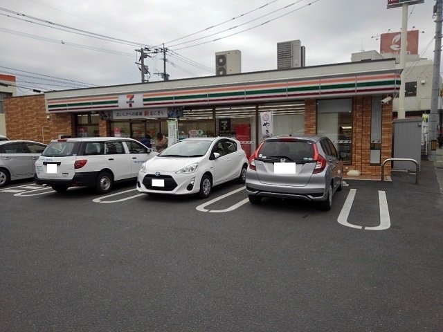 シャングリラⅠの周辺|セブンイレブン久留米諏訪野町店まで180m