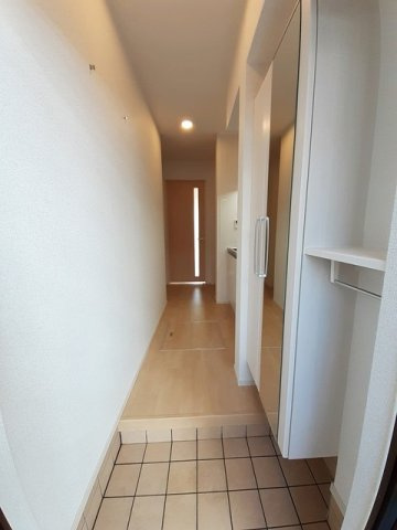コルソ　エスポワールの玄関