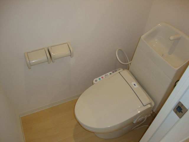 フィオーレ・ドゥエのその他|WC（シャワー付き）