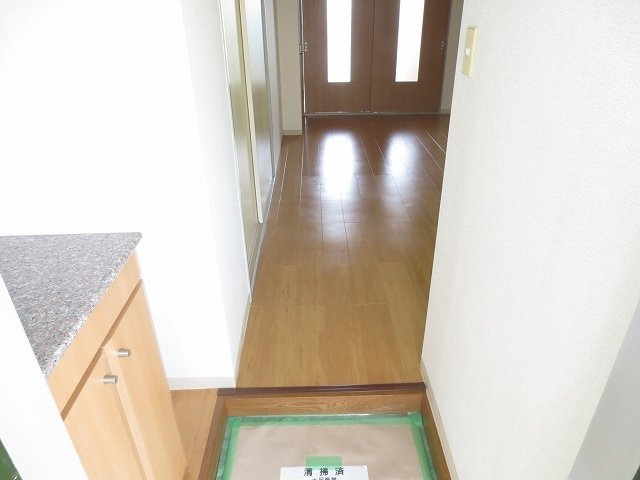 グリーンハイツの玄関