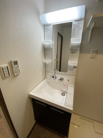 ベイルーム浜町の独立洗面台