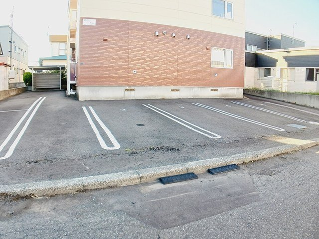 Ｎ’Ｓスクウェアの駐車場