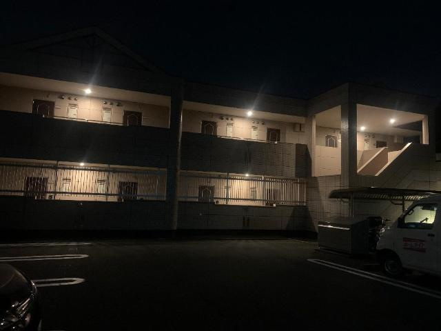 レアリーゼの外観|外観写真（夜）