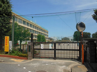 三鷹市立井口小学校まで900m