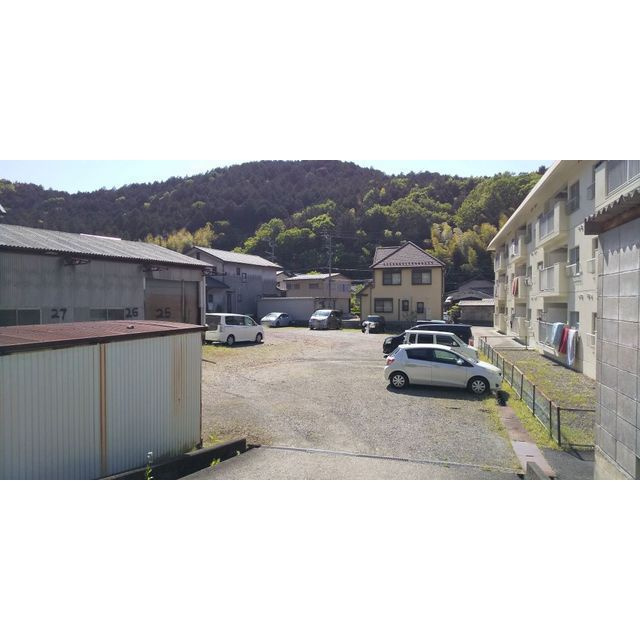 グリーンコーポ螢ヶ丘の駐車場