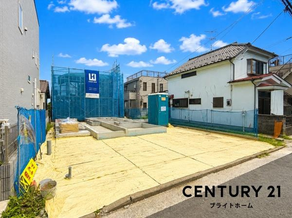 横浜市鶴見区馬場２丁目の新築一戸建の前面道路含む現地写真|周辺は落ち着いた街並みになります。
子育てにはぴったりの住環境♪