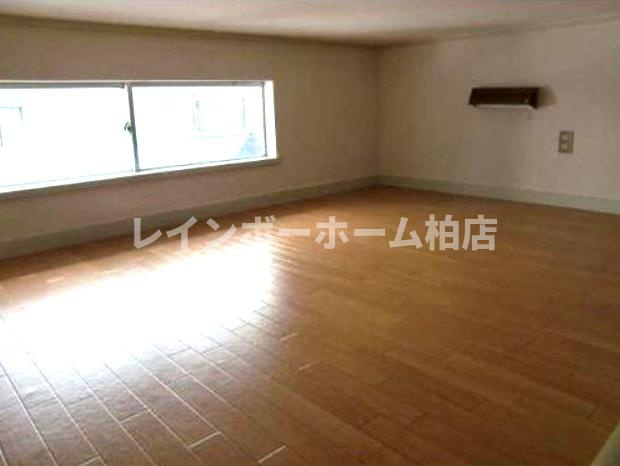 特典：仲介手数料が無料です!!の内装|別部屋。参考写真。
