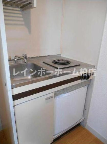 特典：仲介手数料が無料です!!のキッチン|別部屋。参考写真。