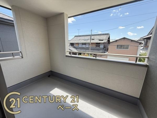 リーブルガーデン菅原町 １号棟 ／新築一戸建のバルコニー|■現地撮影写真■ゆったりとしたインナーバルコニー・急な雨でも安心です！
