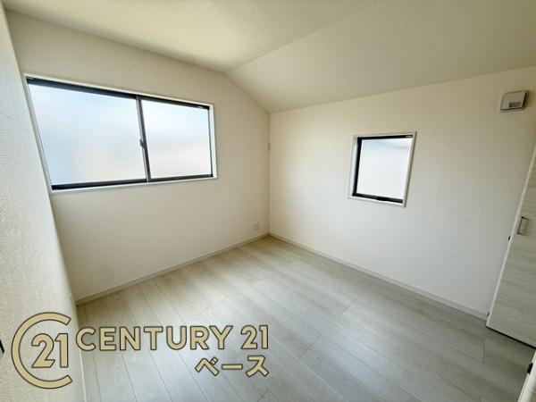 リーブルガーデン菅原町 １号棟 ／新築一戸建の洋室|■収納部屋としても利用可能の洋室です！