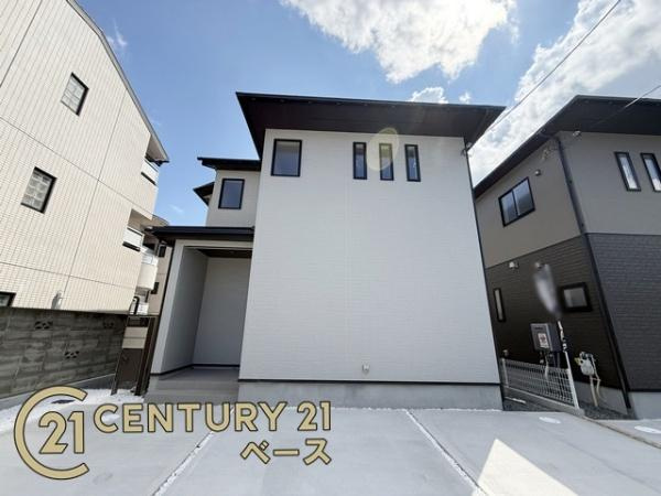 奈良市あやめ池南２丁目 ２号棟 ／新築一戸建の外観|■現地撮影写真■閑静な住宅地内でのびのび穏やかな暮らし！お気軽にお問い合わせください！