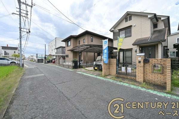 北葛城郡広陵町疋相　一戸建の前面道路含む現地写真