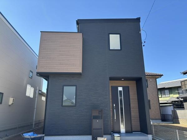 岡崎市二軒屋町1丁目01期　全2棟・1号棟