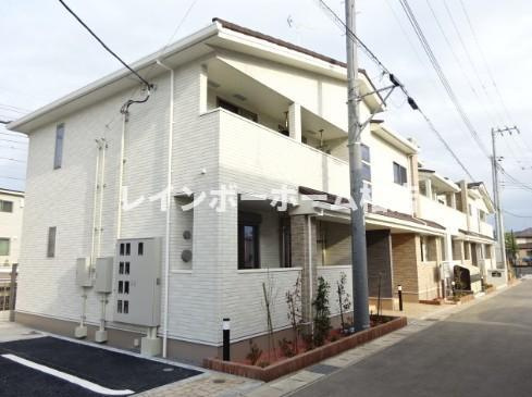 ペット相談可☆ウォークスルークローゼット☆エアコン2基☆