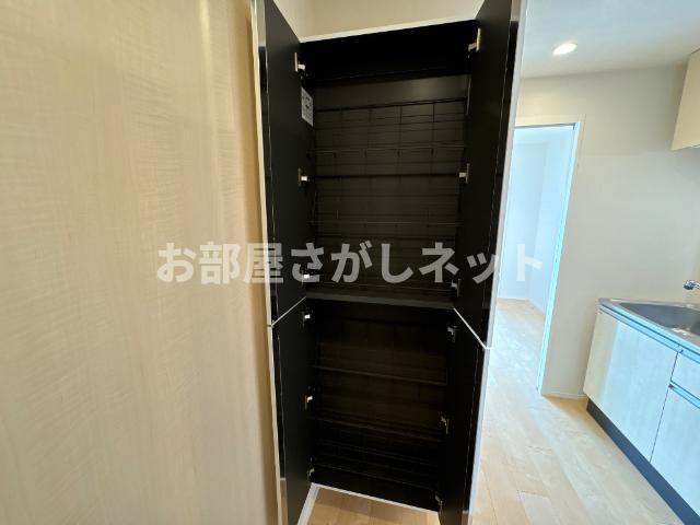 サンガーデン西早稲田【おとり物件なし】#学生・社会人にオススメ！初期費用分割払いOK！の収納|下駄箱