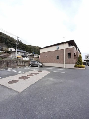 【駐車場】 | セントラル・マージュ