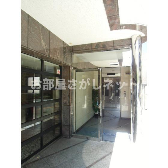 プレサージュのエントランス|外観