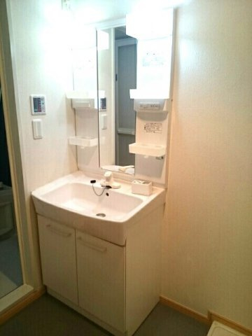 ラフレシール　Ａの洗面所