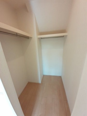 パインアルブル　Ｂの収納