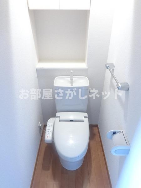 アーバイル池袋ＥＡＳＴ【おとり物件なし】のトイレ
