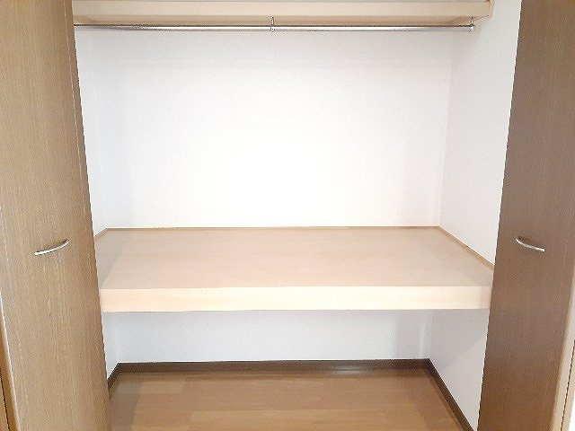 シューネスの収納