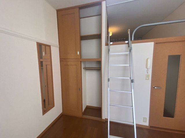 レオパレス大坪の内装