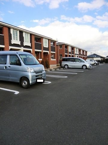 メゾン　ド　アダージョ　Ｂの駐車場
