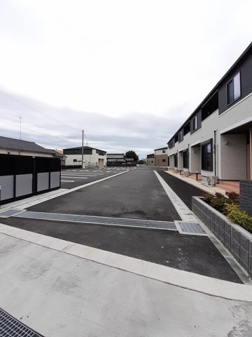 アラドハント　Ｃの駐車場