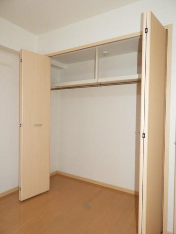 ラフィーネ東野の収納