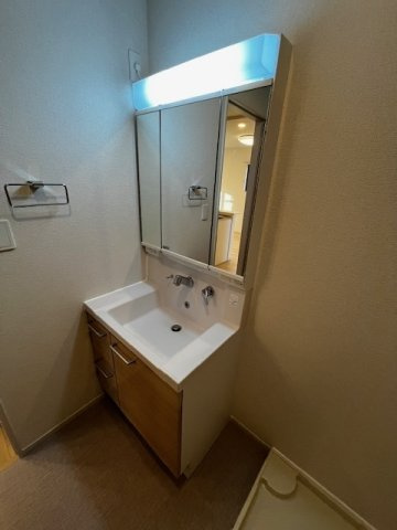 グランブルー八代　Ａの洗面所