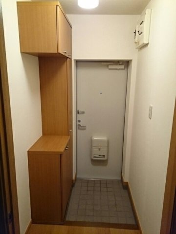 シャトルの玄関