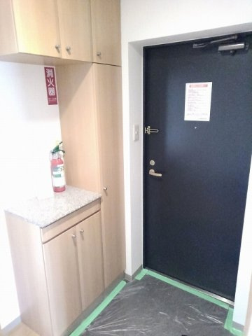 リュミエール　ソレールの玄関
