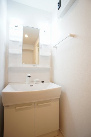 フィオリーレ　Ⅳの洗面所