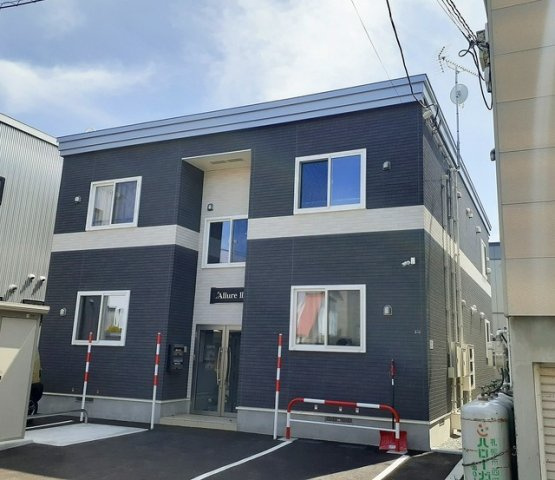 ラリュールⅡの外観