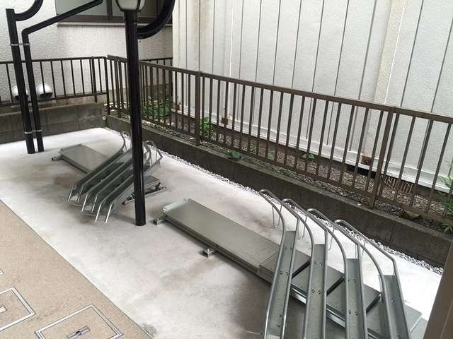 クレイノ柏桜館Ⅱのその他|駐輪場