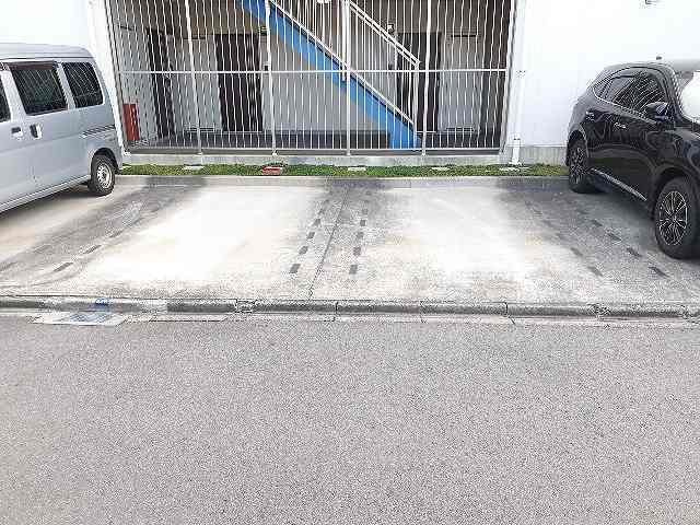 プラシード　Ⅰの駐車場