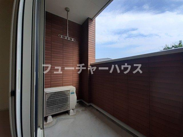 ヴィラ．ローズ　シャロンのバルコニー