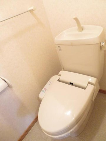 ミモザのトイレ