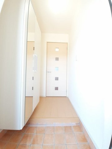 フローリッシュの玄関