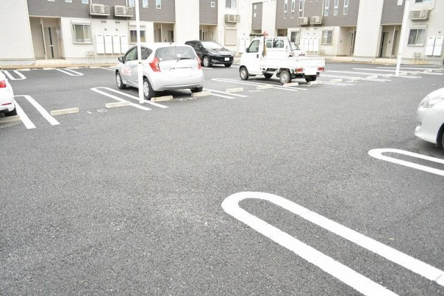サンガーデン和泉　五番館の駐車場