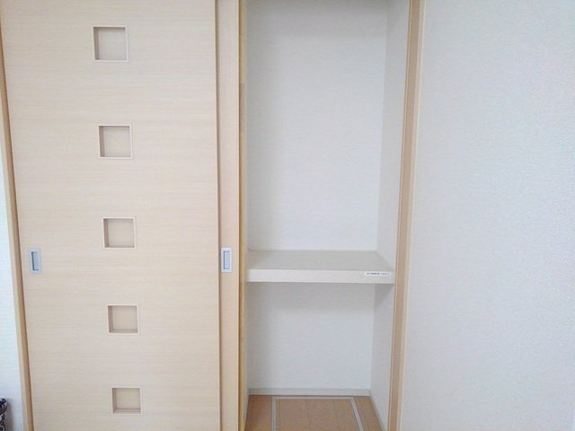 エストレーラの収納